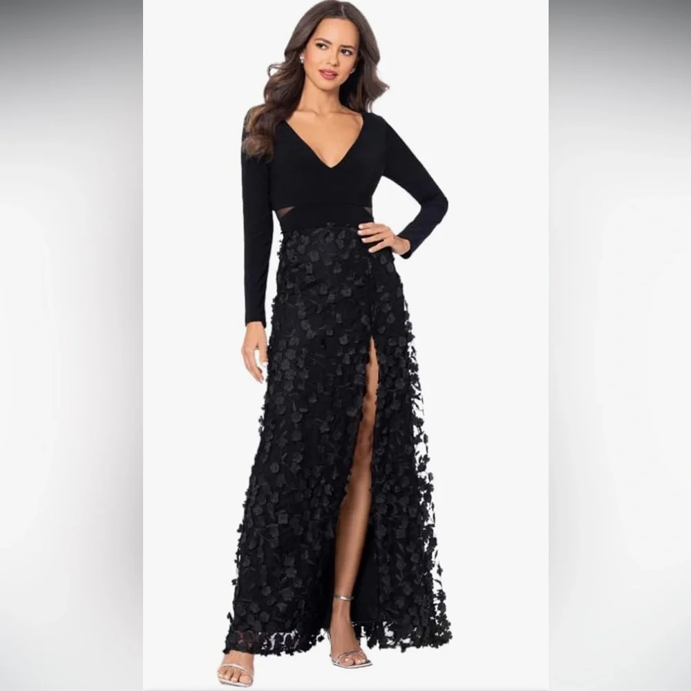 NWT Xscape Black Textured Evening Gown Size 10 - Picture 1 of 4